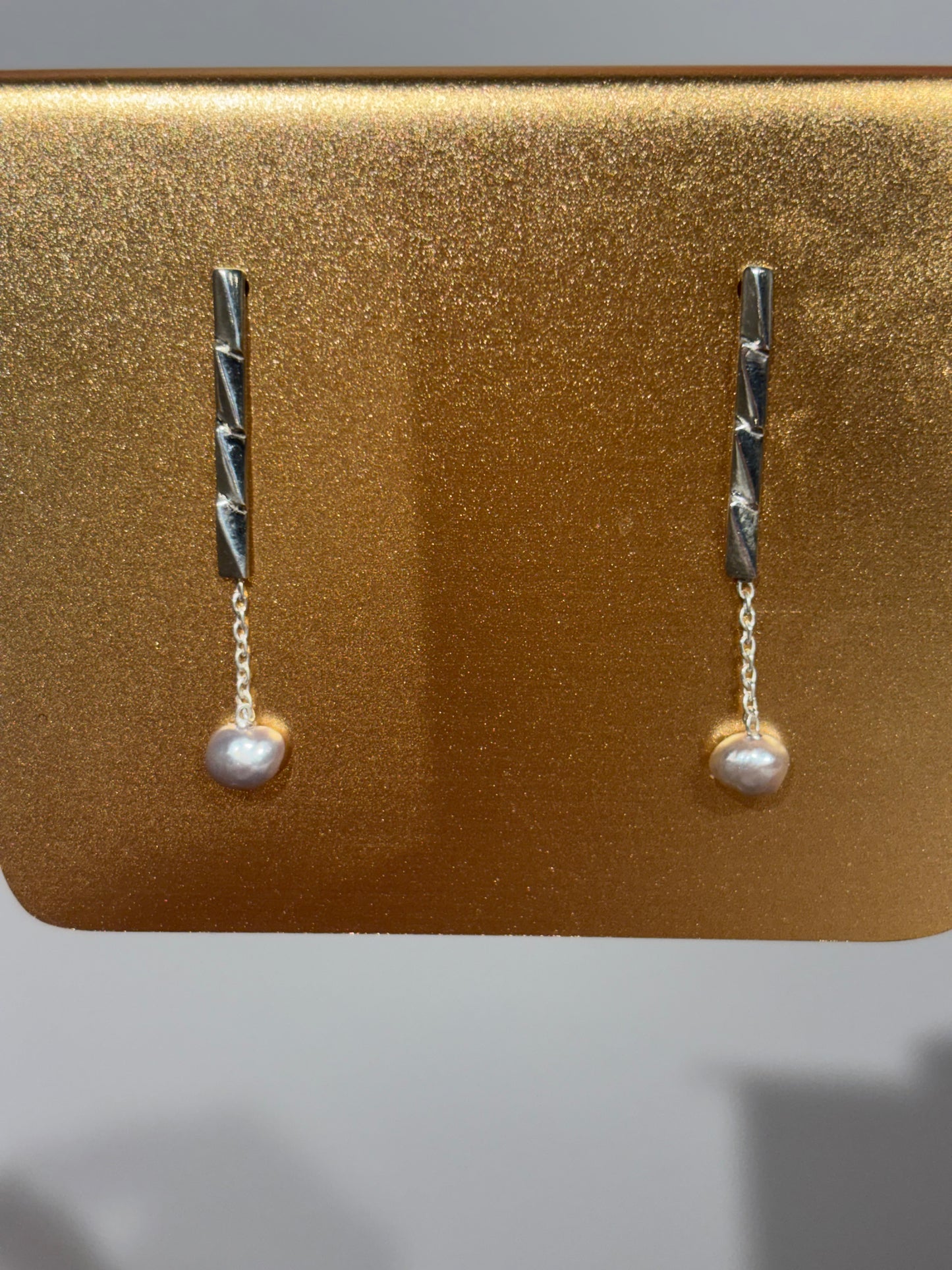 Faceted Bar Earrings with Pearls