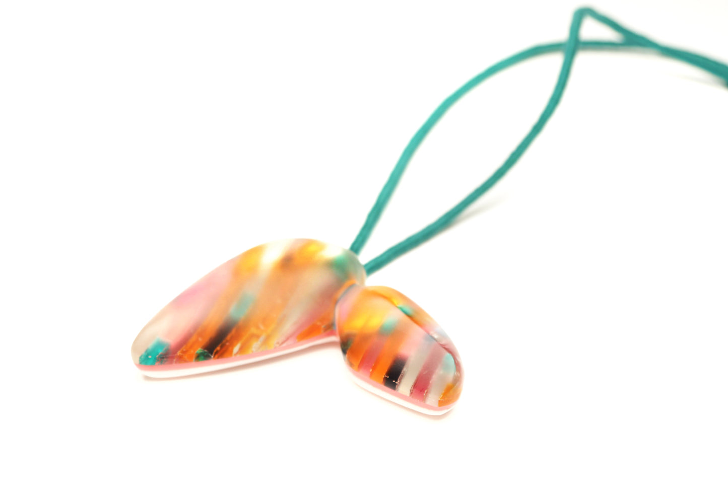 Versicolor Pendant