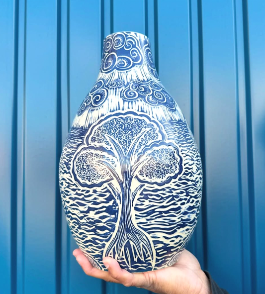 Little Stroll, A Memory from Guyana Vase